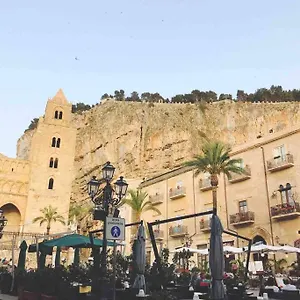https://lovely-apartment-cefalu.sicilyhotelsitaly.net